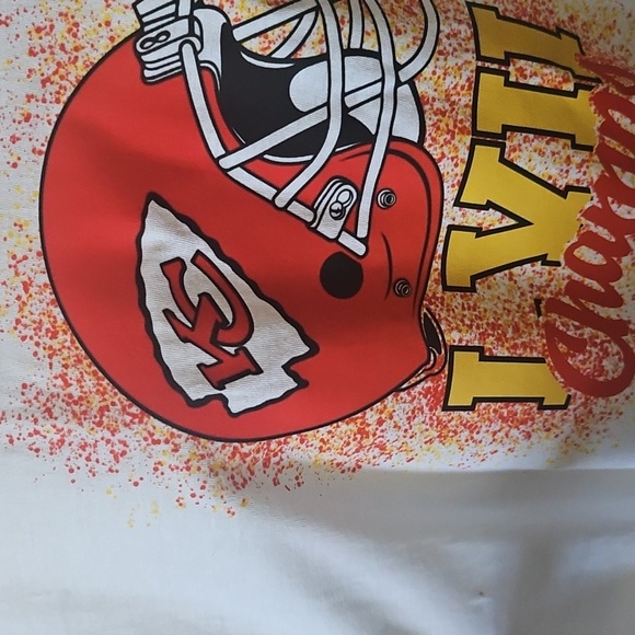 Gildan Lightweight White Tee with Red and Yellow KC Chiefs Graphics - Picture 3 of 11